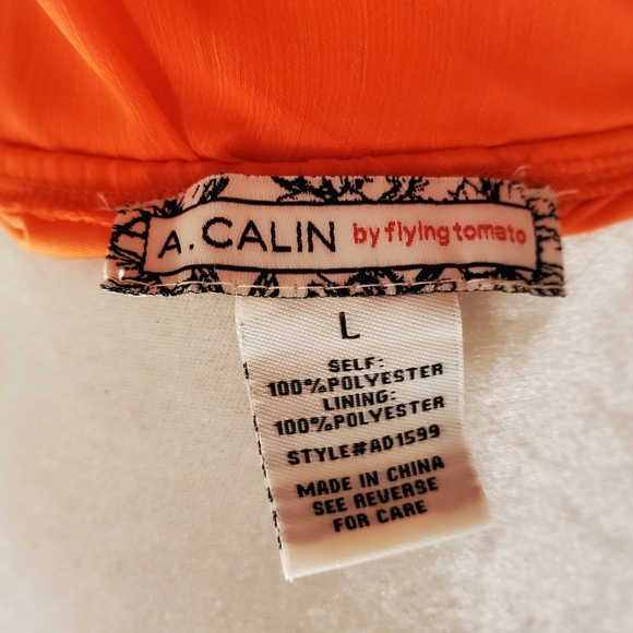 ✦ℍ𝕆𝕊𝕋 ℙ𝕀ℂ𝕂✦ Vibrant Orange Maxi Halter Dress - Picture 8 of 8